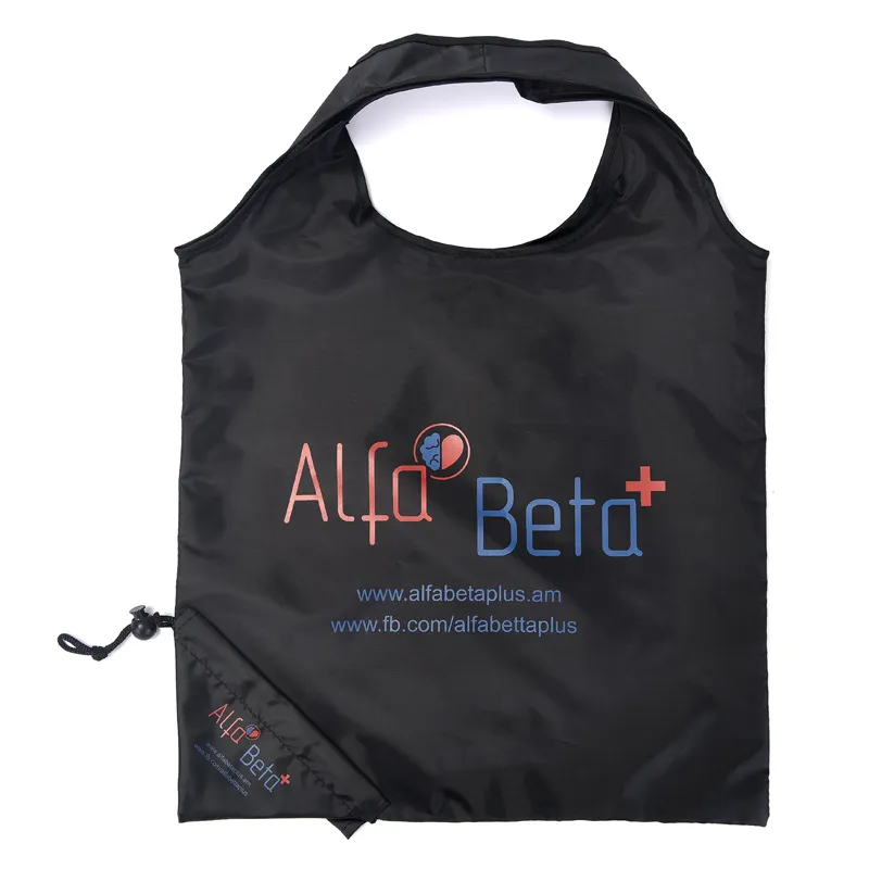 स्वनिर्धारित लोगो मुद्रित पर्यावरण पुन: प्रयोज्य drawstring के साथ RPET काले पॉलिएस्टर foldable स्ट्राबेरी ढोना शॉपिंग बैग