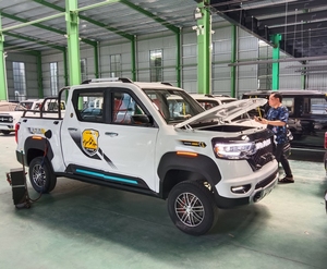 Alta qualità lungo chilometraggio RAM 72v 5000W AC 4 ruote auto elettrica grande pick-up nuova energia veicolo elettrico per il trasporto merci - Product Image 5