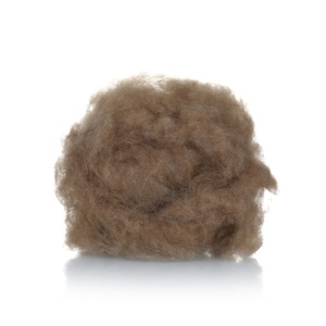 Precio de fábrica, buena calidad, pelo de camello sin pelo con 21,5 MIC para hilado, pelo de camello para hilado, color natural - Product Image 2