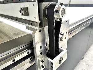 Coupeur de couteau oscillant fiable flexible pour couper le cuir PVC PU carton - Product Image 3