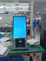 Máquina de autoservicio interactiva de 21.5 y 27 pulgadas con pantalla táctil para pedidos y pagos en restaurantes y hoteles.
