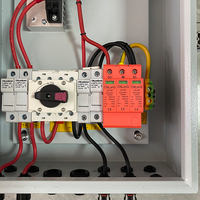 Boîtier de Combinateur Solaire Photovoltaïque 450V 2 Entrées 2 Sorties 2 Chaînes avec Disjoncteur DC en Acier et ABS, Étanche IP65 pour Extérieur