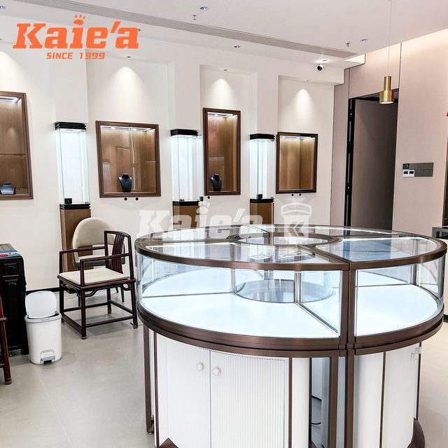 Luxury LED Lighting Gold Display Cabinet for Middle East Jewelry Stores Jewelry Showcase Furniture Design for Shopping Mall