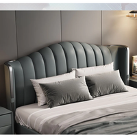 Nouveau style de lit double moderne en contreplaqué léger et luxueux Lit doux de haute qualité pour hôtel en bois à la mode Chambre à coucher principale Lit Queen Size
