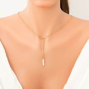 Collier chaîne dos nu avec perles d'eau douce et placage or pour femme, bijoux style resort pour le quotidien - Product Image 2