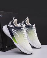 Nouvelles baskets blanches respirantes et confortables pour hommes, chaussures décontractées d'été en gros, chaussures décontractées noires en maille pour hommes, pas cher, vente en gros, pour la marche