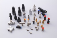 Vanne pneumatique à raccord rapide en plastique résistant aux hautes températures pour systèmes de gaz, CVC et air comprimé