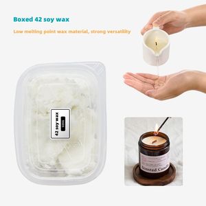 Натуральная низкотемпературная ароматерапия мягкая соевая восковая свеча для спа и массажа на Рождество - Product Image 1