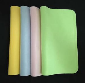 Chiffonnette promotionnelle multicolore pour lunettes, chiffonnette de nettoyage en microfibre pour lunettes - Product Image 3