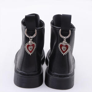 Accesorio de Tacón para Botas Martin con Colgante de Corazón y Ojo de Diablo Gótico, Joyería de Metal Oscuro, Tendencia de Moda, Suela de Goma - Product Image 1