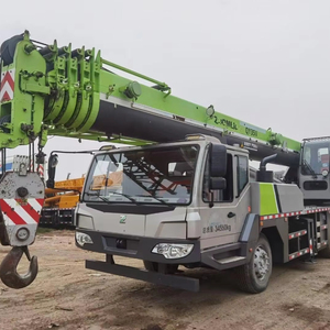 Camion puissant Zoomlion de 35 tonnes avec grue, homologué EPA, boîte de vitesses durable et pompe haute performance pour des travaux de levage lourds et stables - Product Image 1
