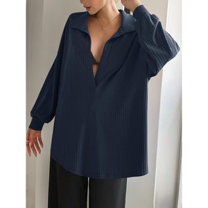 Fisoew Suéter de punto acanalado con cuello en V profundo para mujer, top informal de manga larga, color azul marino, para otoño - Product Image 3