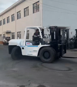 รถยกมือสอง tcm/komatsa/mitsubishi FD2.5/3/4/5/7/8/10/15/16/25/30ตันยก10000กก. พร้อมลิฟต์6000มม. - Product Image 4