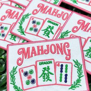 Parche Bordado de Mahjong para Regalo de Jugador, Estilo Rosa, <span class=keywords><strong>Aplique</strong></span> de Noche de Mahjong, Insignia de Ficha de Dragón para Sombreros, Bolsos y Accesorios de Mujer - Product Image 4