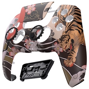 EXtremeRate Luna ชุดเปลี่ยนฝาครอบด้านหน้าแบบ OEM รุ่นออกแบบใหม่สำหรับคอนโทรลเลอร์ PS5 - Product Image 2