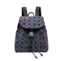 Nueva Mochila de Color Deslumbrante para Mujer, Mochila Geométrica con Diamantes, Mochila de Moda para Estudiantes, Color Mágico que Brilla en la Oscuridad, Cambia de Color