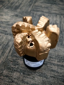 <span class=keywords><strong>PDC</strong></span> <span class=keywords><strong>bit</strong></span> 6 1/2 "<span class=keywords><strong>PDC</strong></span> khoan <span class=keywords><strong>bit</strong></span> địa nhiệt cũng khoan công cụ giá - Product Image 4