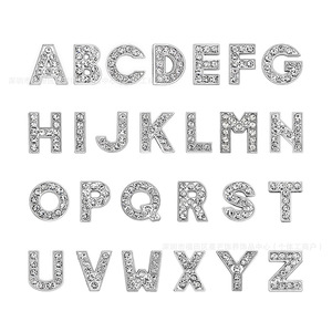 Letras del Alfabeto de Metal de Lujo A-Z, Dijes Personalizados para Collares de Perro, Accesorios para Mascotas - Product Image 1