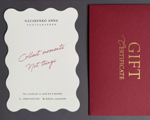 Vouchers cadeaux personnalisés imprimés sur du papier Kapok blanc, cartes <span class=keywords><strong>de</strong></span> remerciement dans des enveloppes bordeaux, emballage avec logo en feuille d'or, certificat cadeau - Product Image 4