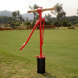 Coupe-<span class=keywords><strong>trou</strong></span> <span class=keywords><strong>de</strong></span> <span class=keywords><strong>golf</strong></span> en bois rouge pour greens <span class=keywords><strong>de</strong></span> putting - Product Image 2