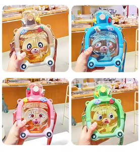 Taza barrigona Explosiones Oso Vasos de plástico Hervidor lindo Niños Dibujos animados Hombres y mujeres <span class=keywords><strong>Tazas</strong></span> de oso mágico de gran capacidad. - Product Image 4