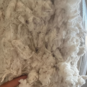 Tarjeta de desecho de algodón 100%, tira plana con mosca, caída de lickerin | Cardado CVC, desecho textil de fibra de poliéster de algodón para hilado _ Sra. Min - Product Image 1