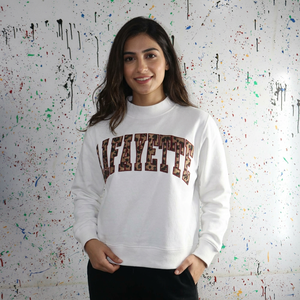เสื้อสเวตเชิ้ตคอกลมสีขาว Lafayette ผ้าฝ้ายถัก 100% ทรงปกติ ใส่ได้ทั้งชายและหญิง พิมพ์ลายด้านหน้า สไตล์ฤดูใบไม้ร่วง FINER THREADS - Product Image 1