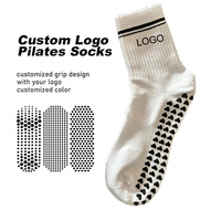 Haute Qualité Personnalisé Conception Personnalisée Bambou Coton Logo Brodé Coloré Anti-dérapant Grip Gym Yoga Pilates Chaussettes