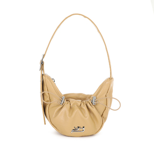 Sac à main YIEYIE Sasha en similicuir couleur thé au lait, design froissé, bandoulière réglable, fermeture éclair, marque originale, vente au détail - Product Image 1