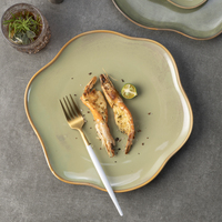 YAYU nouveaux designs inventifs four vert irrégulier personnalisé en céramique assiettes de pâtes italiennes plateau ensembles de vaisselle