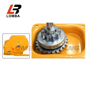 1200 1800 2600LBS Robuste Treuil Manuel avec Câble Métallique Galvanisé ou <span class=keywords><strong>Sangle</strong></span> - Product Image 4
