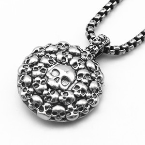 yunnique Retro Skull Relief Pendant Titanium Steel Unisex Necklace Rotating Design Geometric Skeleton Pattern Fashion Jewelry - Product Image 3