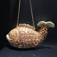 Pochette de soirée en forme de poisson rouge pour femme, ornée de strass, sacs à main en métal diamanté, pochettes de mariage et de fête, minaudières et sacs à main