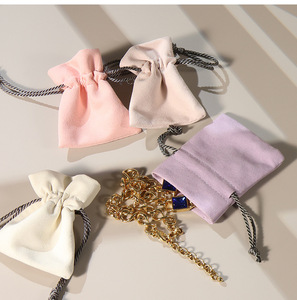 Bolsa de Joyería de Microfibra de Doble Cara, Estilo Lujoso, con Cinta y Botón, de Terciopelo Cepillado - Product Image 4