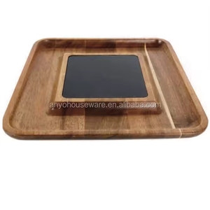 Piatto per Bistecca in Ardesia con Base in Legno di Acacia - Product Image 1