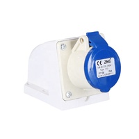 Prise industrielle murale IP44 3 broches 220V 16A ZNG-113