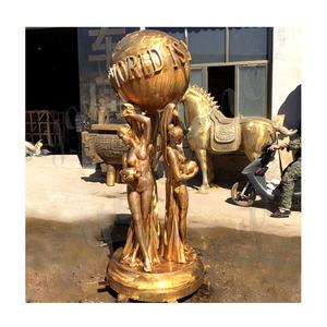 Décoration de jardin Statue en bronze Taille réelle Bronze <span class=keywords><strong>Le</strong></span> <span class=keywords><strong>monde</strong></span> <span class=keywords><strong>est</strong></span> <span class=keywords><strong>à</strong></span> vous Statue <span class=keywords><strong>à</strong></span> vendre - Product Image 1