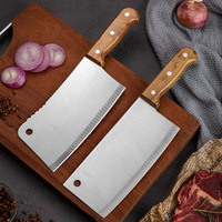 Hachoir à viande en acier inoxydable de style chinois pour la cuisine domestique, idéal pour couper les os et les légumes, style serbe, pour usage professionnel des chefs.