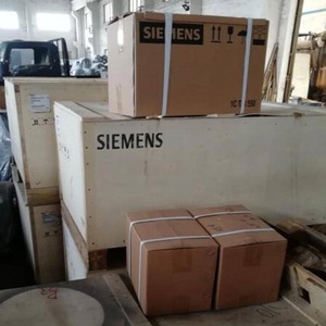 Moteur asynchrone triphasé Siemens 1TL0001 4 pôles, montage horizontal/vertical pour équipement mécanique - Product Image 2