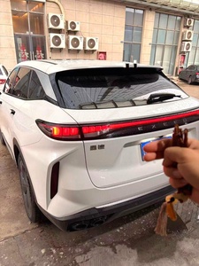 Chery Exeed Yaoguang 400T <span class=keywords><strong>AWD</strong></span> SUV 2.0T d'occasion 2023, véhicule familial prêt à l'exportation, blanc sur rouge - Product Image 6