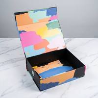 Caja de Regalo Magnética Plegable Cuadrada de Lujo con Gráficos Creativos Hechos a Mano, Empaque de Cartón Rígido Premium, Caja de Papel Grande