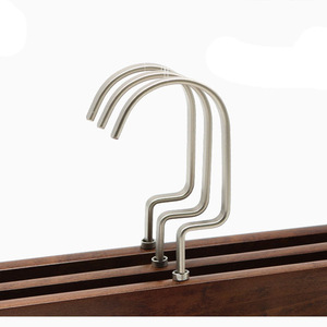 Вешалки для брюк из массива дерева - Product Image 5