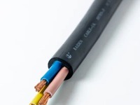 Kabel Listrik Industri Tegangan Rendah Inti Tembaga Ukuran Khusus