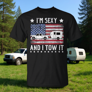 T-shirt de camping vintage avec drapeau américain, je suis sexy et j'en fais la preuve - Product Image 3