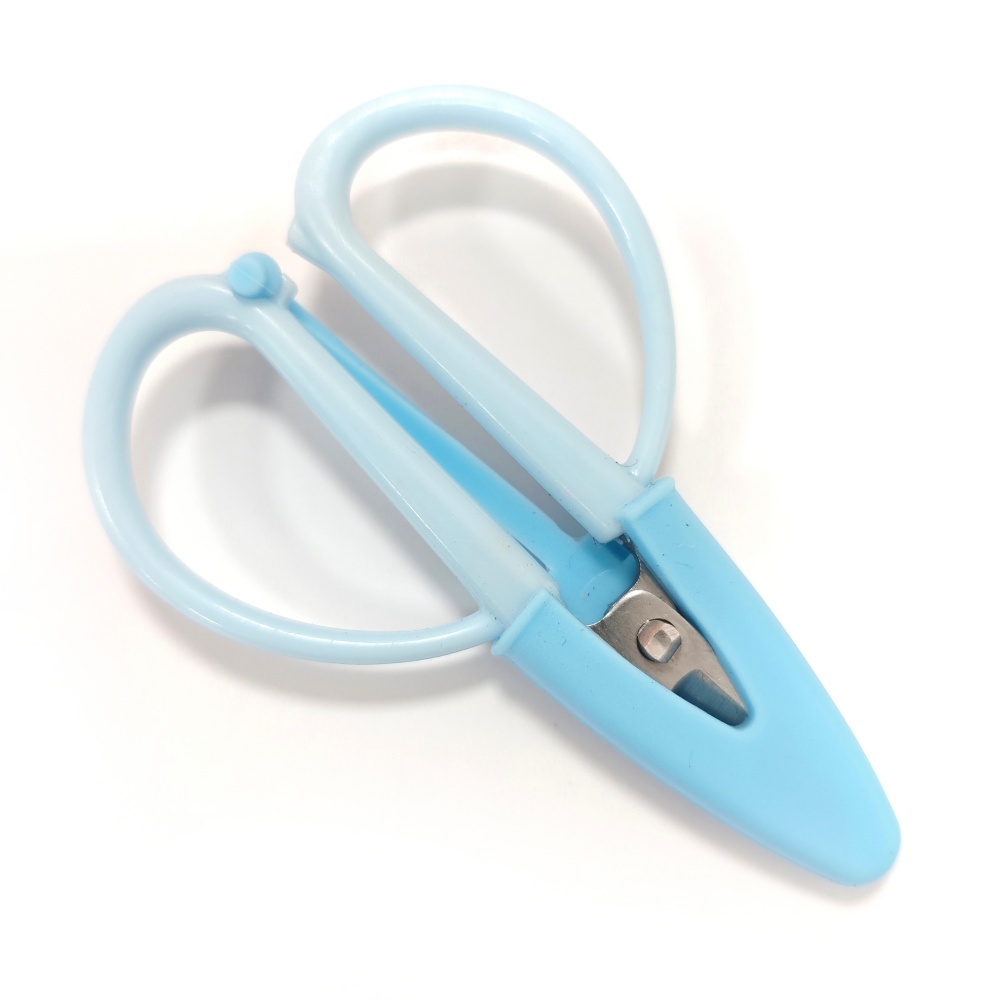 bleu clair avec couverture bleu foncé