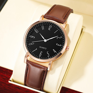 Montre à mouvement quartz pour homme, tendance, décontractée, avec boucle à ardillon en cuir, cadran large en alliage de 40,5 mm, pour le quotidien et les affaires, vente en gros - Product Image 5