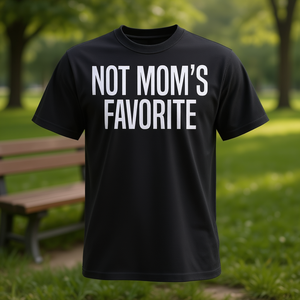 Camiseta Not Moms Favorite negra unisex para adultos, cuello redondo, manga corta, estampada en serigrafía - Product Image 3