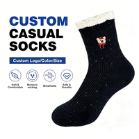 Chaussettes décontractées pour femmes à motif animalier, taille et couleur personnalisées, tricotées, respirantes, en polyester, élasthanne et coton, avec motifs mignons