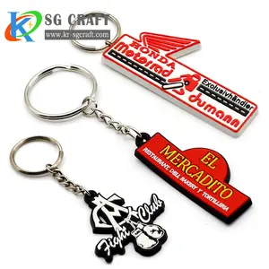 Gantungan Kunci PVC Lembut Kualitas Tinggi Produsen Souvenir Karton Kustom 2D Logo 3D Gantungan Kunci Sepatu Plastik untuk Dijual