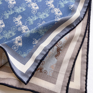 ผ้าพันคอไหมพรมทรงสี่เหลี่ยม Nayue Silk Friends ขนาด 70 ซม. พิมพ์ลายสองด้าน เครื่องประดับแฟชั่นสำหรับผู้หญิง - Product Image 4